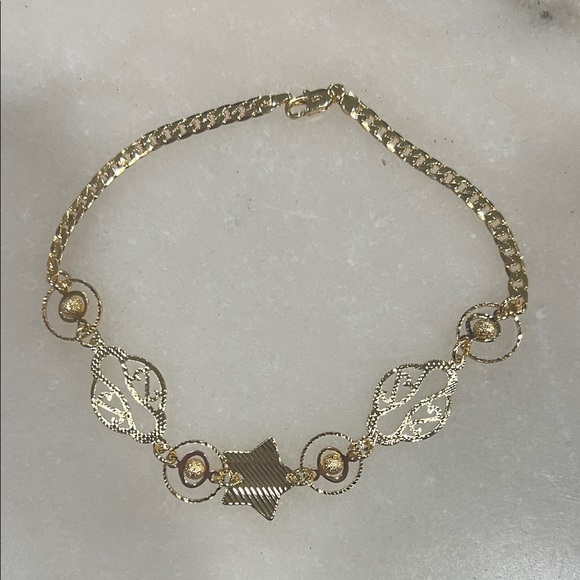 Elegant Gold Women's Ankle Bracelet - Picture 1 of 3